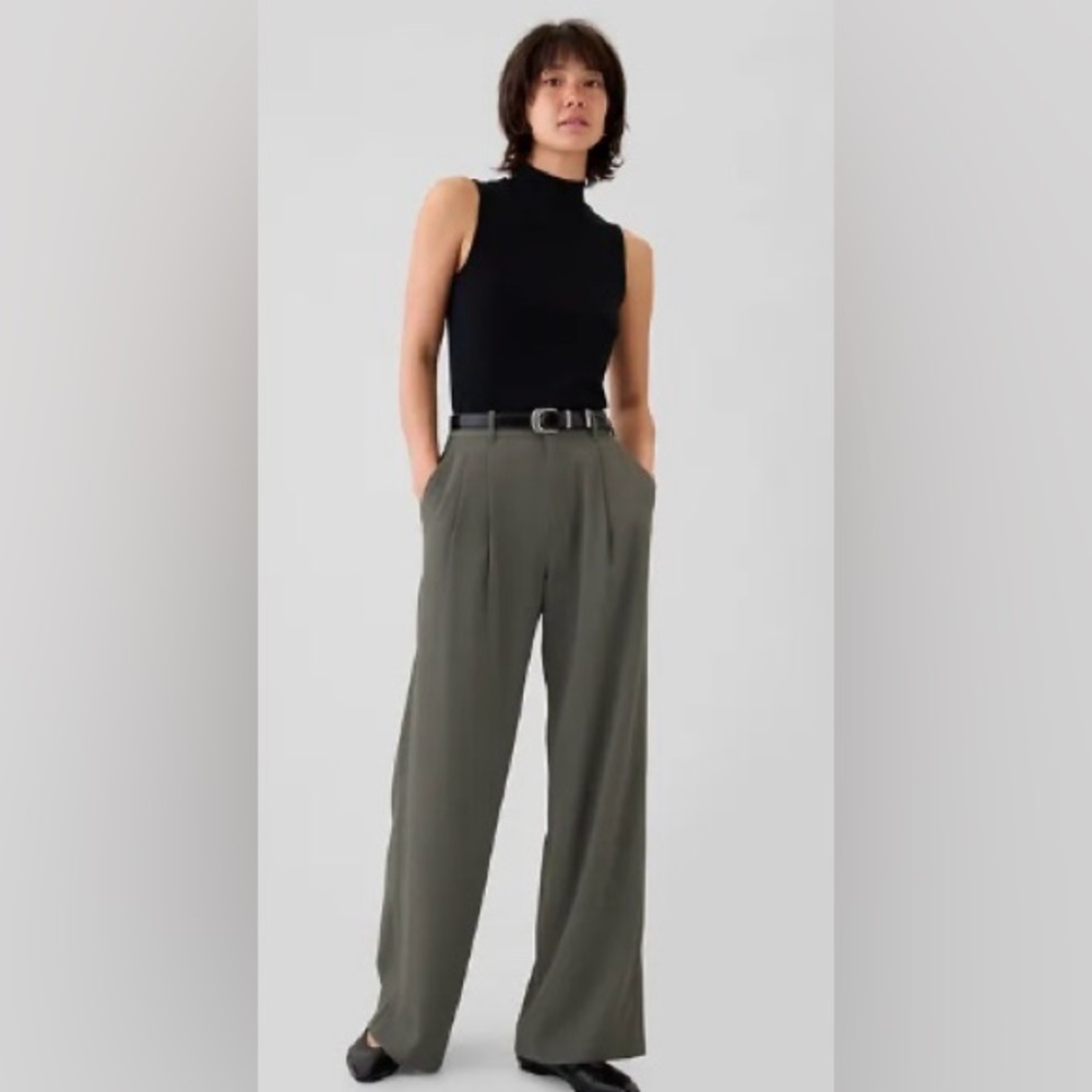 Women's Soft Black High-Waisted Pants